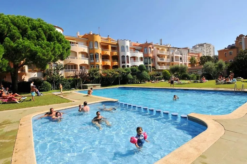 141-Empurialola- Apartamento Con Piscinas En El Centro Y Cerca Del Mar Empuriabrava